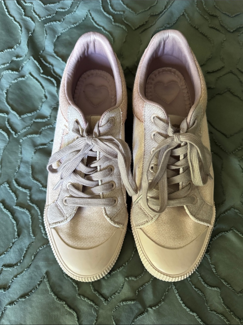 Rocket Dog Women’s Casual Lace-Up Sneaker